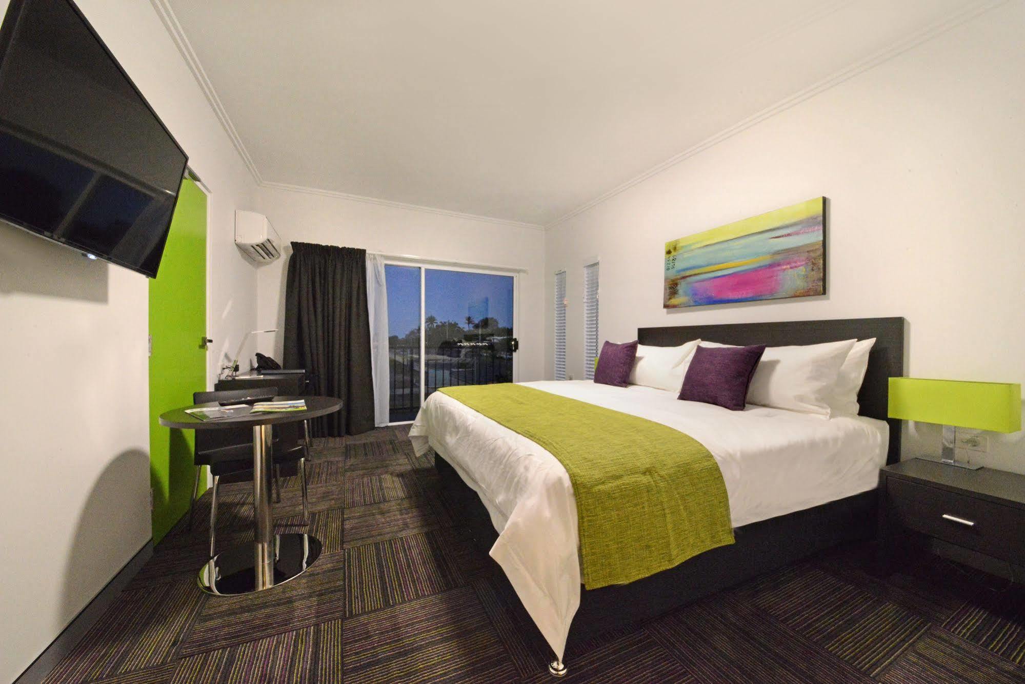 Mackay Oceanside Central Hotel Official Ngoại thất bức ảnh